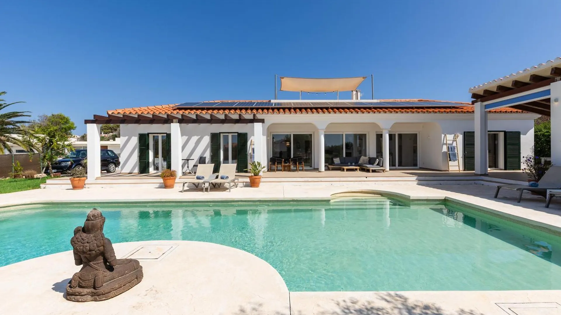 Villa Maravilla With Heatable Pool Rooftopbar With Sea Views And Range Rover Binibeca